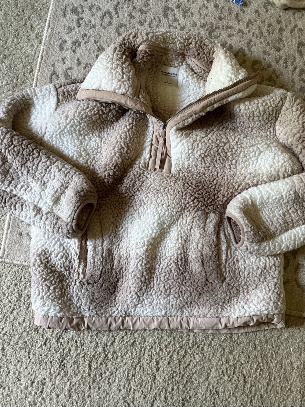 Abercrombie and Fitch Sherpa Pullover Jacket - Cream & Tan